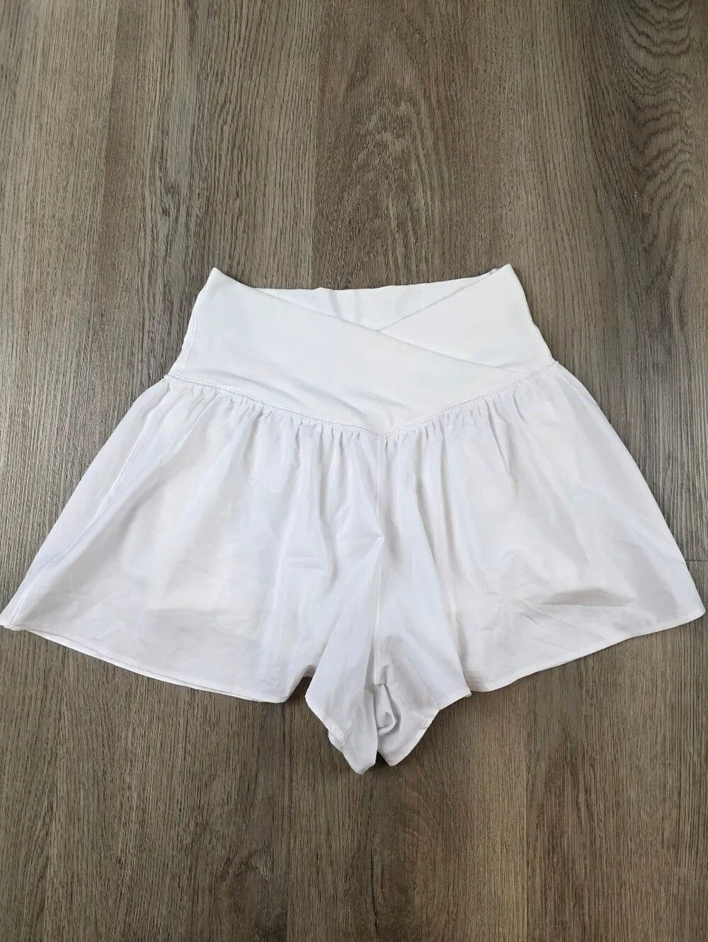 Offline By Aerie Real Me Crossover Fliwy Shorts Size S